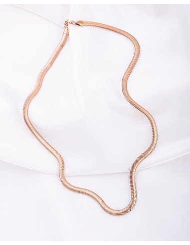 STAINLESS STEEL ROSE  GOLD SNAKE NECKLACE .